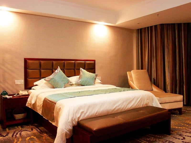 Greentree Inn Jiangxi Jindezhen People Square Jindin Business Hotel Jingdezhen Εξωτερικό φωτογραφία