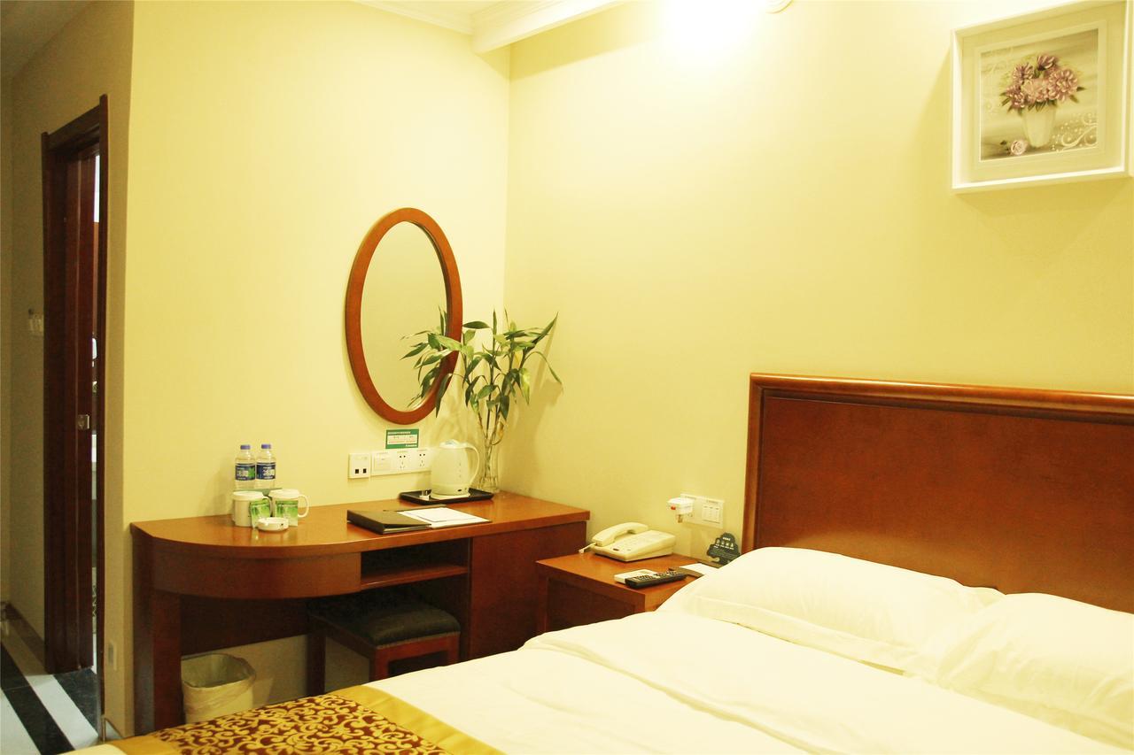 Greentree Inn Jiangxi Jindezhen People Square Jindin Business Hotel Jingdezhen Εξωτερικό φωτογραφία
